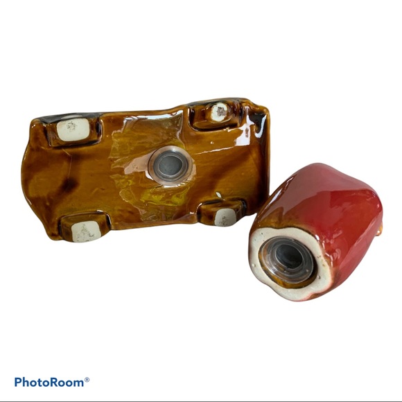 Farm Apple Truck Salt Pepper Shaker Set Ceramic Vintage Truck with Apple - Picture 7 of 10